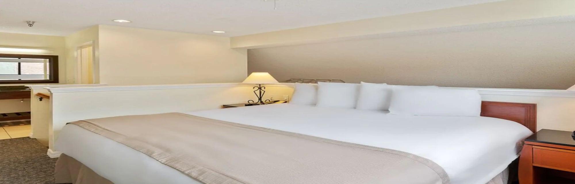 Chase Hotel 3*