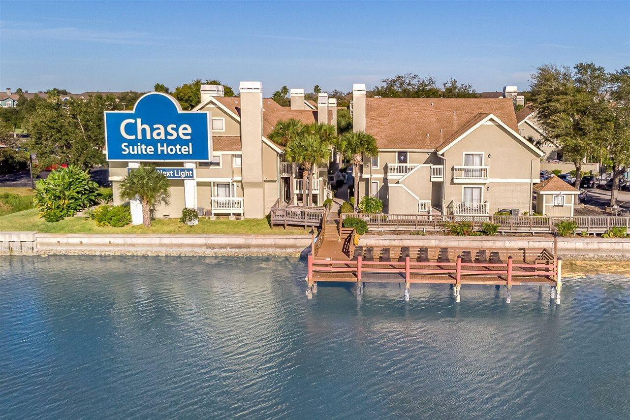 Chase 3* Tampa